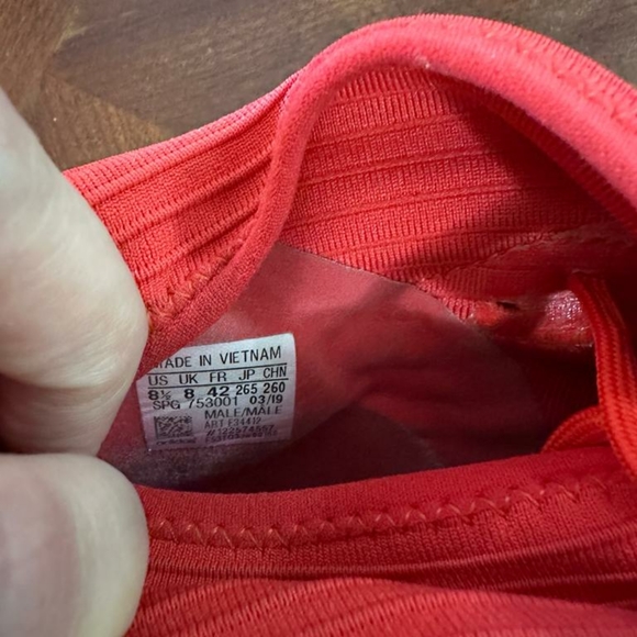 Adidas - Picture 7 of 8